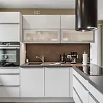 Cruwzo- Moderne & Gemuetliche