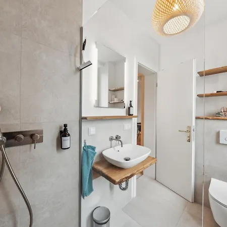 Lägenhet Cruwzo- Moderne & Gemuetliche Cottbus