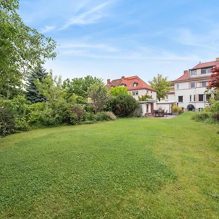 Cruwzo I Moderne & Gemuetliche Apartment Cottbus