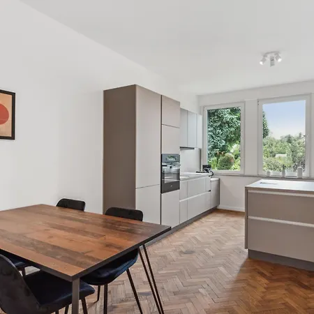 Cruwzo- Moderne & Gemuetliche *