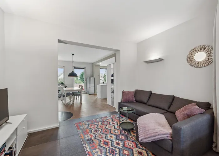 شقة Cruwzo- Moderne & Gemuetliche *