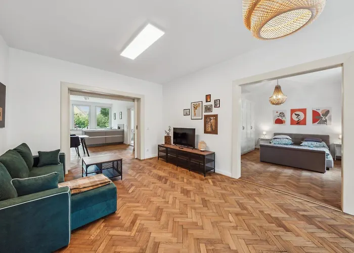 Cruwzo- Moderne & Gemuetliche شقة